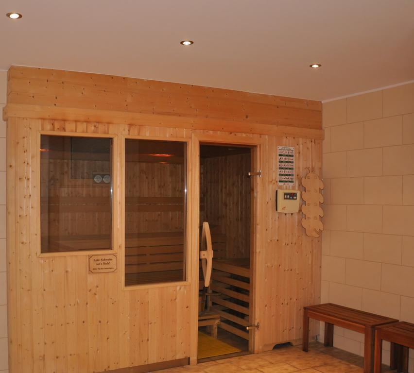בוכום Wald & Golfhotel Lottental מראה חיצוני תמונה