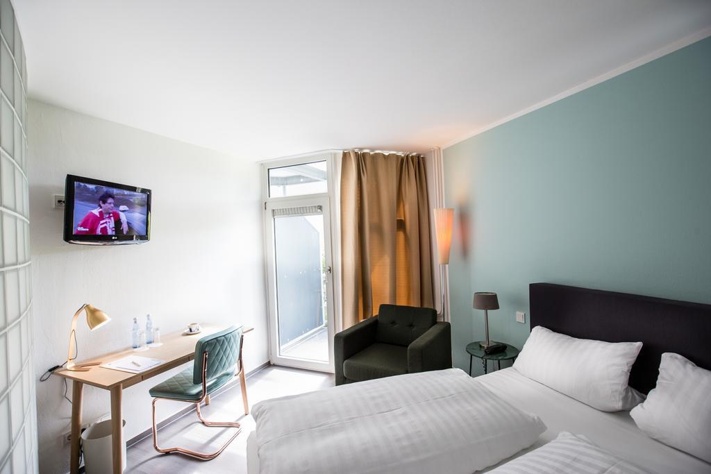 בוכום Wald & Golfhotel Lottental מראה חיצוני תמונה