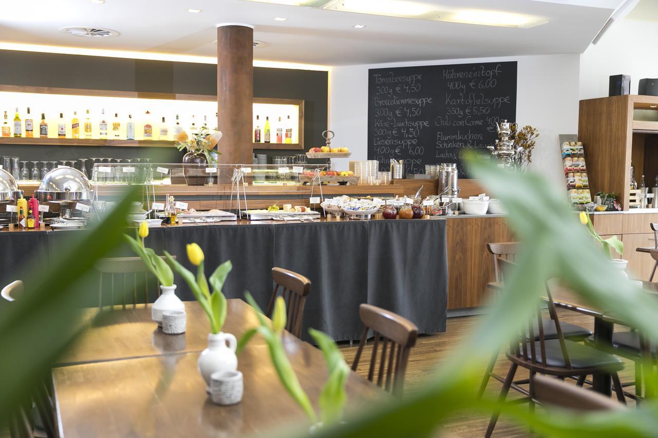 בוכום Wald & Golfhotel Lottental מראה חיצוני תמונה