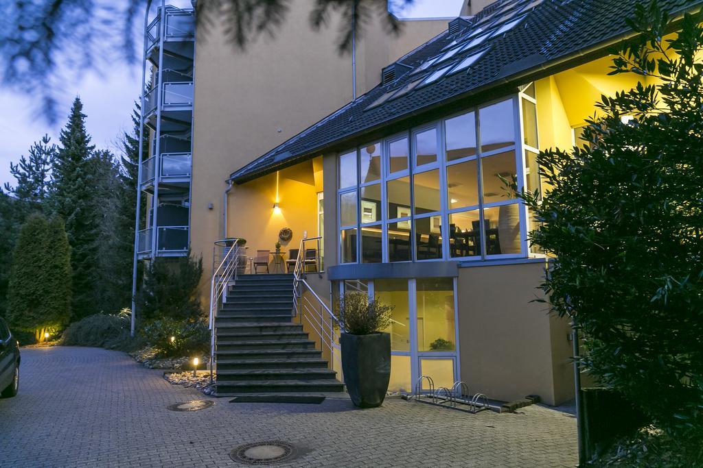 בוכום Wald & Golfhotel Lottental מראה חיצוני תמונה